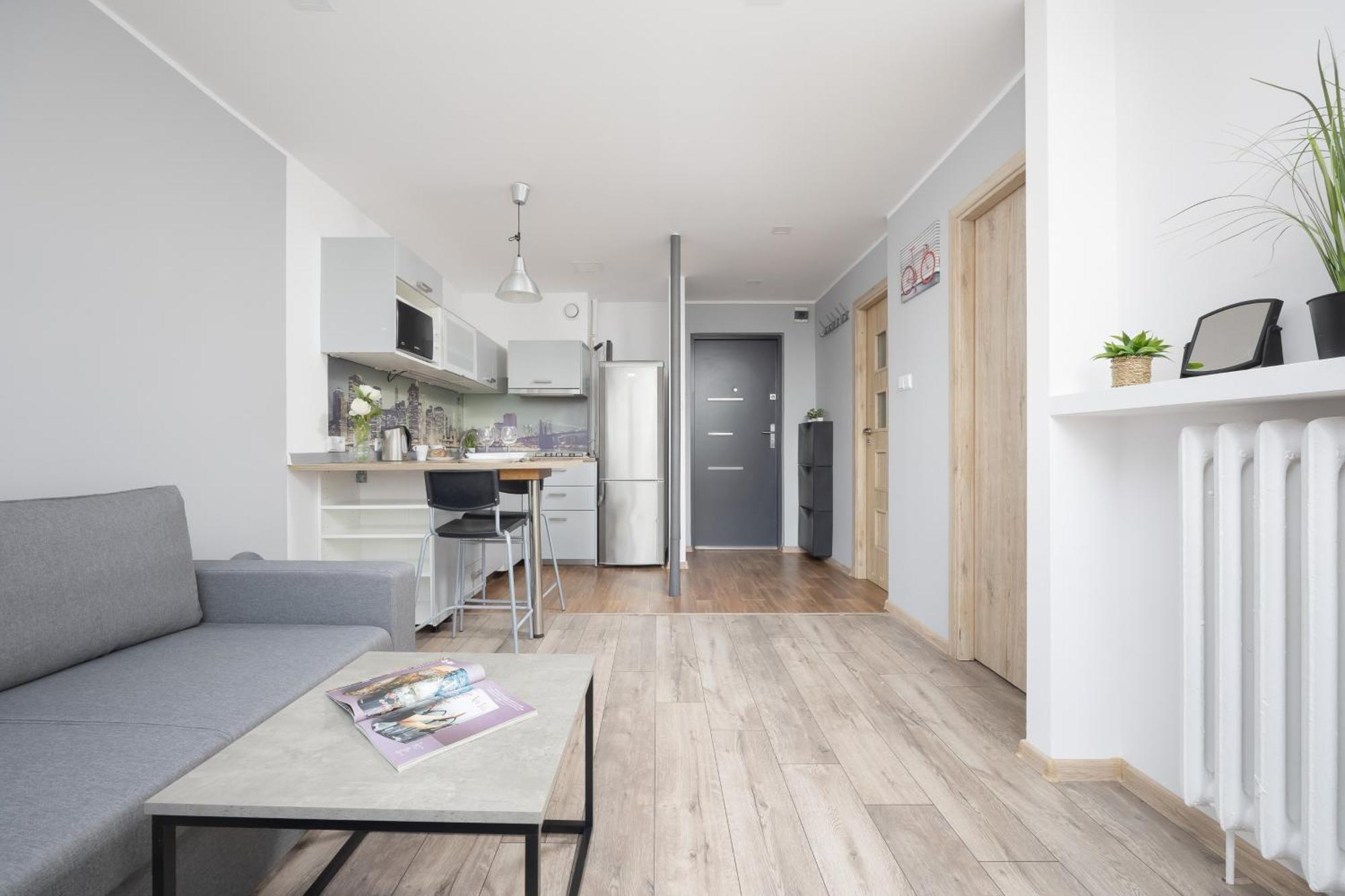 Comfort & Style Center By Renters * Warszawa